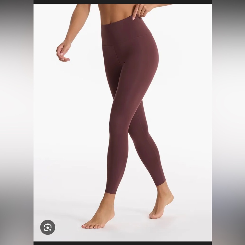 Vuori Evolve Leggings - Picture 3 of 15